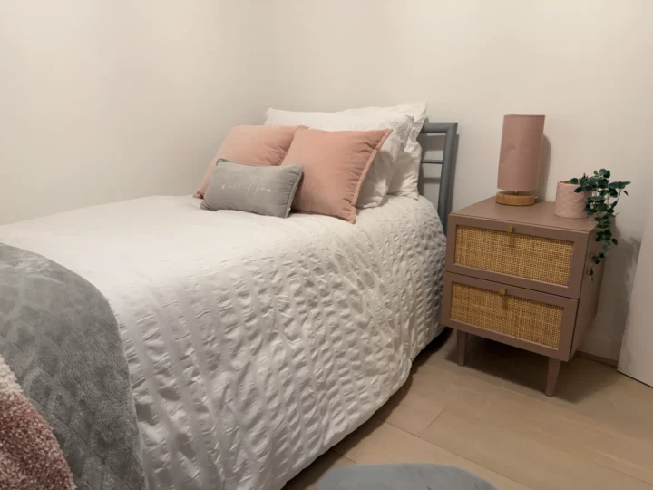 Hillcroft crescent oxhey watford wd19 bedroom3 after home staging crystal property staging.