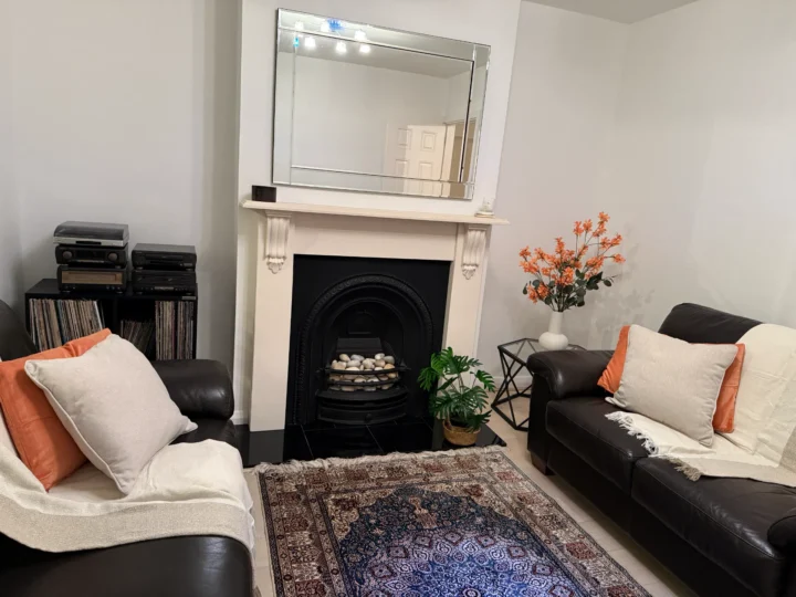 Hillcroft crescent oxhey watford wd19 lounge fireplace after home staging crystal property staging.