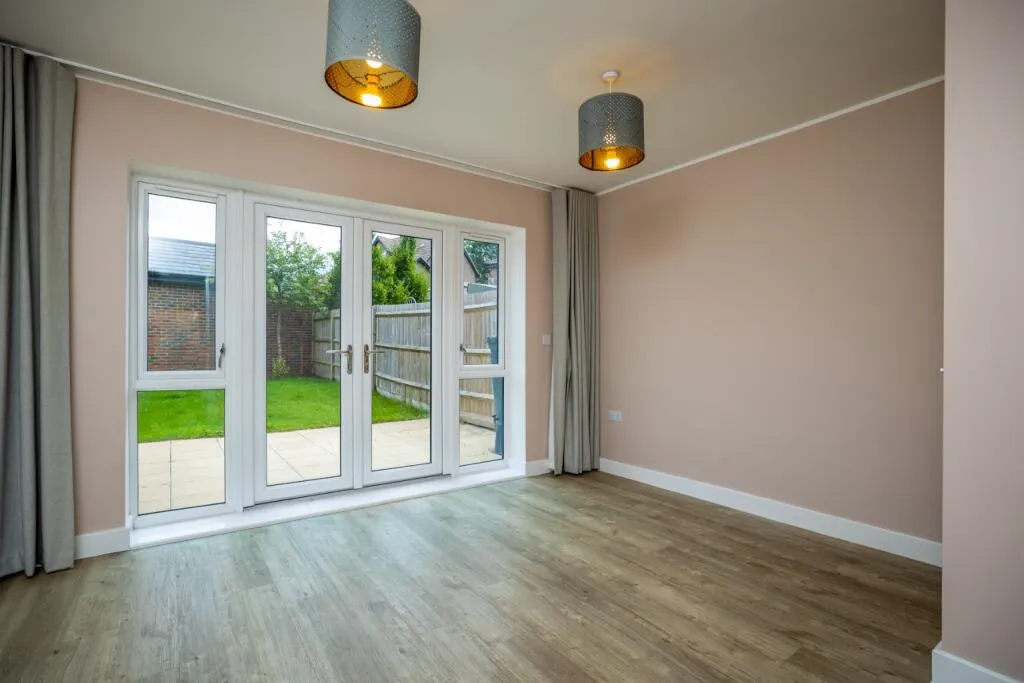Home staging before staging dining room uk for sale