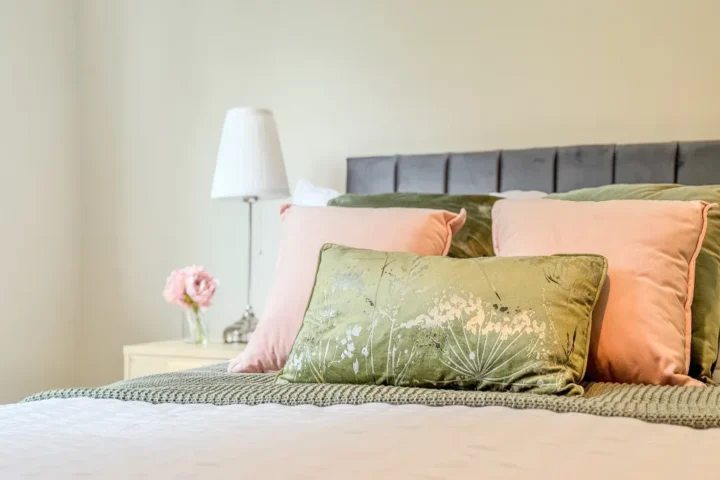 Rouse court gerrards cross sl9 bedroom accessories after home staging crystal property staging