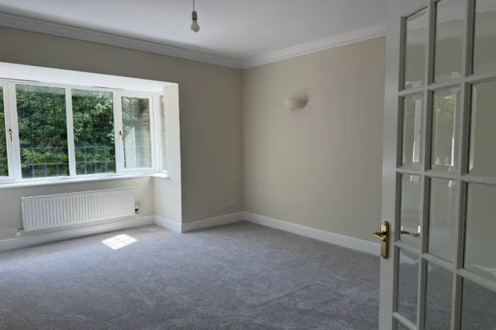Rouse court gerrards cross sl9 dining room before home staging crystal property staging