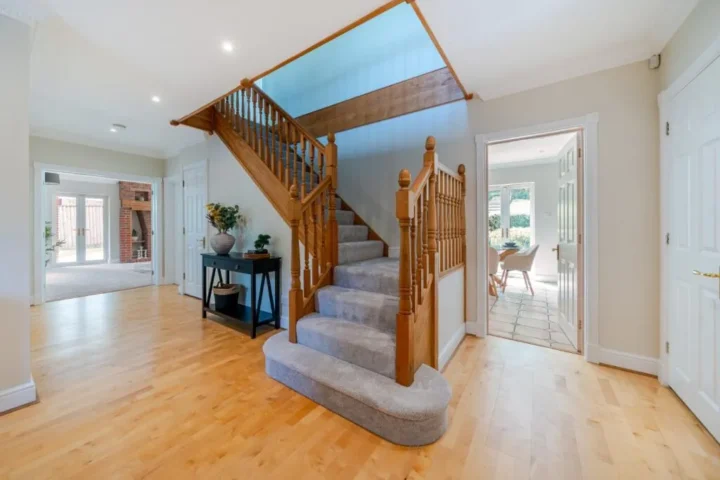 Rouse court gerrards cross sl9 hallway after home staging crystal property staging